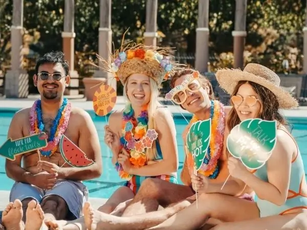 Tropical Hawaiian Theme pool Party Packages in Dubai
