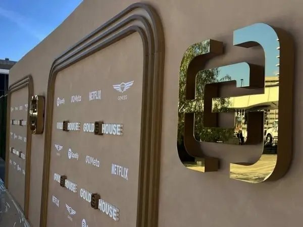Branding & Signage Rental in Dubai