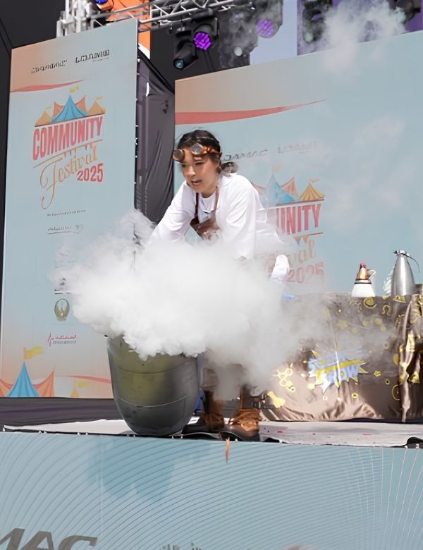 Carnival Extravaganza hosting
